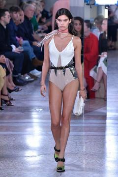 Sara Sampaio sexy runway image