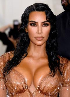 Kim Kardashian deep sexy cleavage at 2019 Met Gala