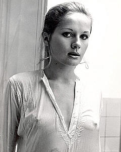 Dominique Sanda pokies under wet blouse