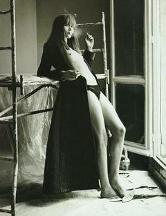 Carla Bruni smoking topless