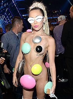 Miley cyrus real nude pussy — photo 14