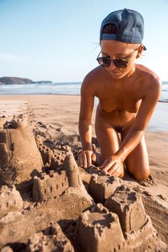 Marisa Papen nude on a beach