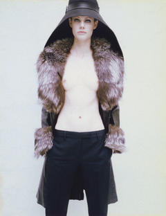 Ehren Dorsey topless photo