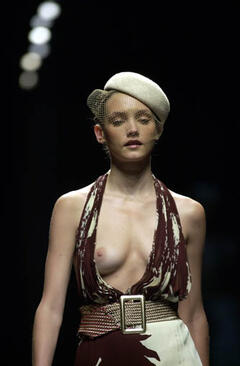 Lida Egorova boob slip runway photo