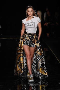 Gigi Hadid sexy legs at Versace Pre-Fall 2019 fashion show