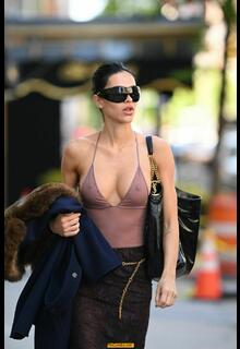 Amelia Gray Hamlin see through to nipples in New York