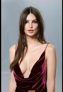 Emily Ratajkowski cleavage at the 2026 Vanity Fair Oscar Party Hosted By Mark Guiducci in LA - March 15, 2026