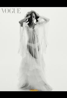 Zoe Saldana see through to tits for Vogue, Mexico - December 2025