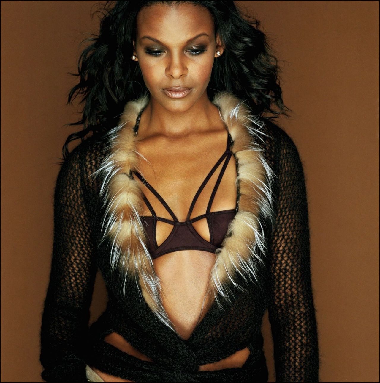 Samantha mumba boobs