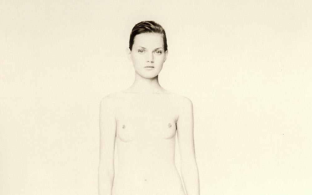 Guinevere van Seenus nude. 