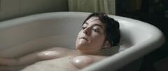 Danae Reynaud naked in a bathtub at Porcelana