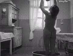 Angelika Waller nude in Das Kaninchen bin ich