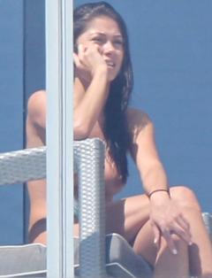 Arianny Celeste topless talk on the phone