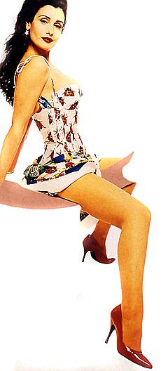 Claudia Koll sexy legs