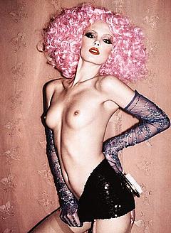 Leah De Wavrin topless