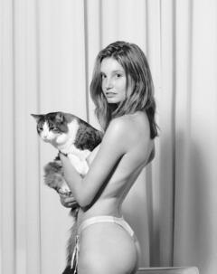 Sydney Van Til topless with cat