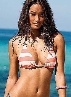 Jarah Mariano sexy cleavage in bikini