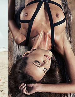 Zuzanna Chyba topless