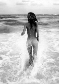 Erin Wasson nude ass