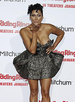 Laura Govan boob pop out paparazzi photo