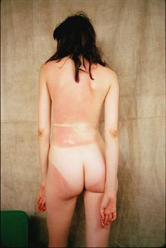 Grace Hartzel naked shows her ass