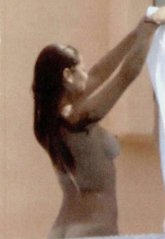 Vanessa Minnillo naked paparazzi pho