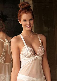 Alexina Graham sexy in lingerie