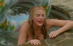 Daryl Hannah topless at Keeping Up with the Steins
