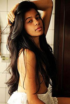 Nataly Garcia without bra