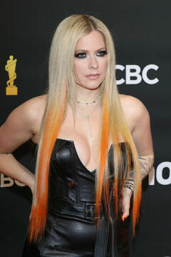 Avril Lavigne - 2022 JUNO Awards Broadcast in Toronto