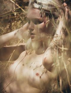 Blonde Alexa Reynen topless in nature