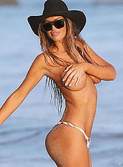 Charlie Riina cover nude boobs