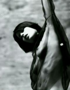 Claudia Pandolfi topless photo