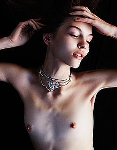 Kate Bogucharskaia small nude tits
