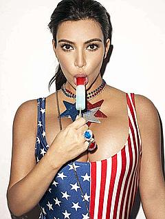 Kim Kardashian sucking icecream