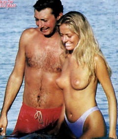 Brigitta Boccoli topless with honey paparazzi photo