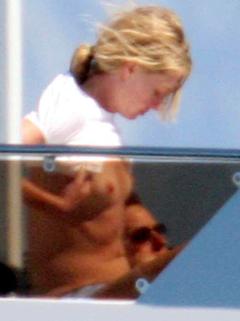 Ellen Degeneres topless paparazzi photo