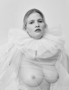 Lara Stone nude boobs for Vogue, Poland - March 2022