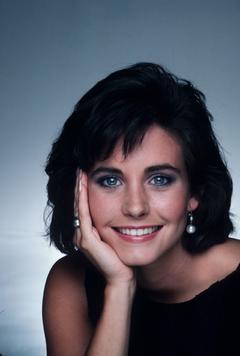 Courteney Cox early portrait