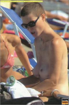 Jane Alexander nude boobs on a beach paparazzi picture