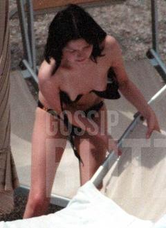 Nackt  Lauren Foster Nude Celebrities