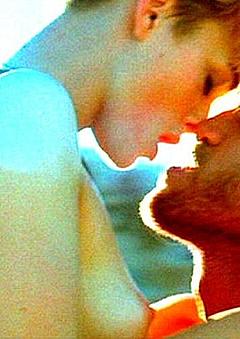 Keira Knightley nude tits in Domino