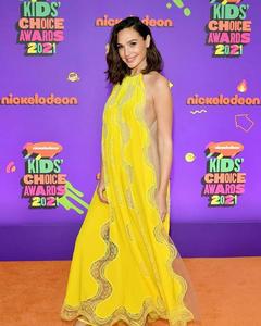 Gal Gadot in yellow dress at Nickelodeon's 2021 Kids' Choice Awards in Santa Monica