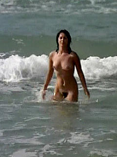 Aldine Muller full frontal nude in A Femea do Mar