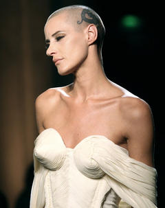 Eve Salvails runway image