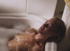 Kristanna Loken nude in a bathtub scene from Body of deceit