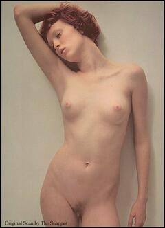 Karen Elson fully nude