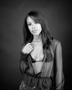 Aaliyah - Self Assignment Session - May  2001