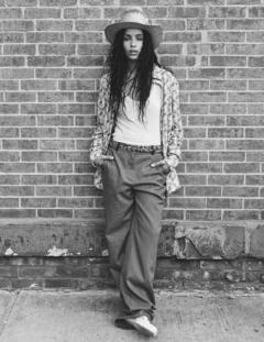 Zoe Kravitz - i-D Magazine no. 357 - Autumn 2019