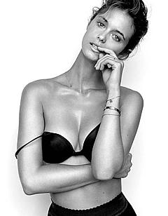 Kate Bock sexy cleavage